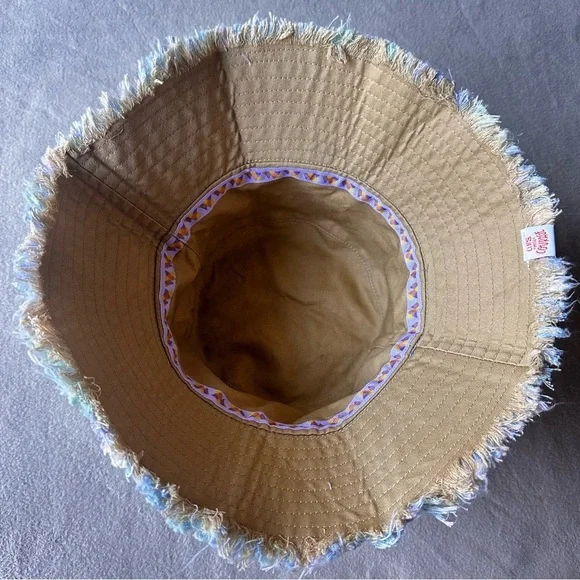 Blue and Green Tropical Bucket Hat with Fringe - Picture 4 of 4